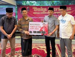 Edi Purwanto Serahkan Bonus Rp.100 Juta untuk Pengiat KORMI Jambi Berprestasi