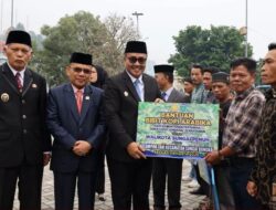 Serahkan Bantuan Alsintan, Pemkot Sungai Penuh Dorong Produktivitas Pertanian